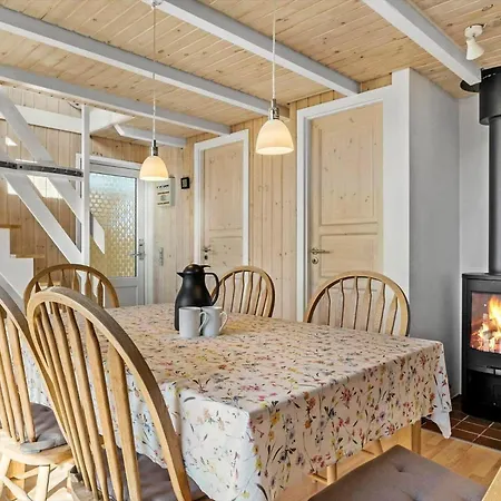 C11055-hemmet-vester-faelled-75